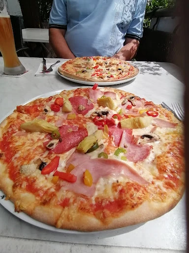 Restaurant Pizzeria Sankt Blasier Stüble  photo 9